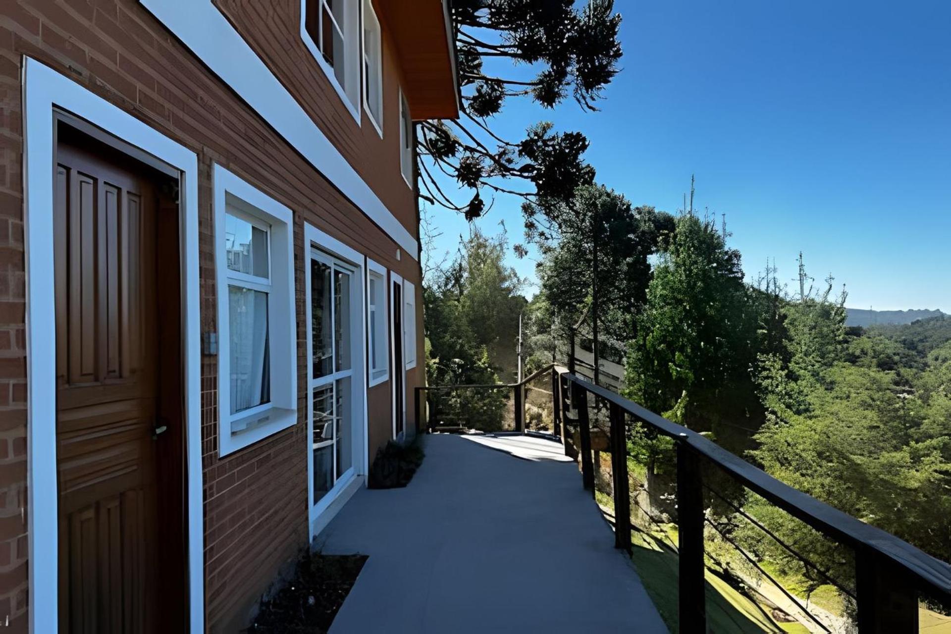 Suites Saint Louis - Conforto Do Lado Do Centro Turistico Campos do Jordão Exterior photo
